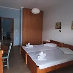 Mpouketo Apartament