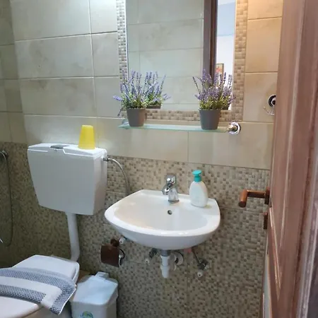 Mpouketo شقة نيوس مارماراس